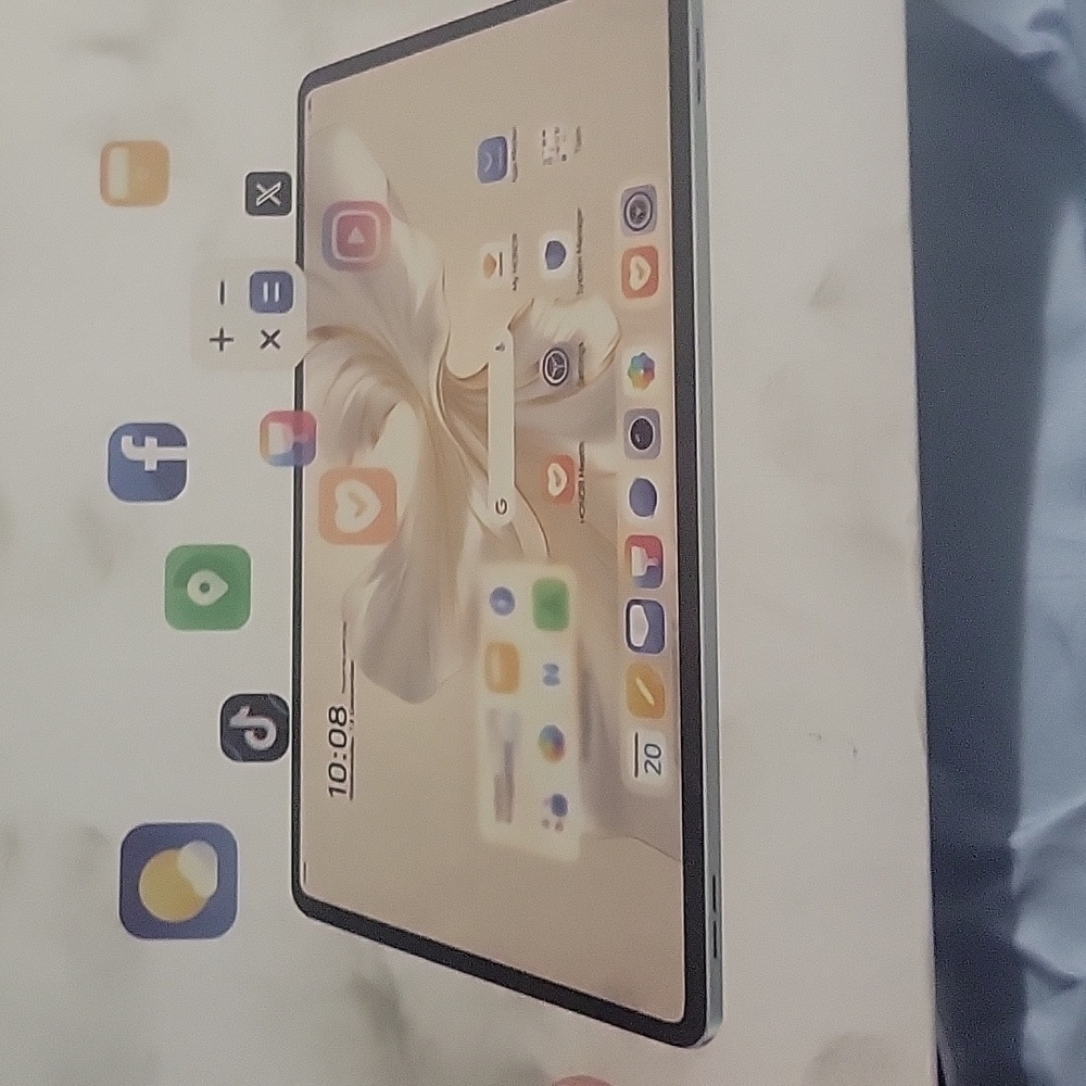 Android Tablet, Great Item For A Kid Or An Adult. Great For Games And Work. U